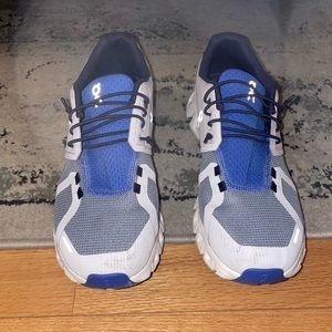 Blue OnCloud sneakers